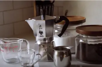 How to Use a Cuban Coffee Maker