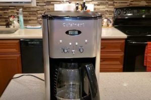How to Set the Clock on a Cuisinart Coffee Maker