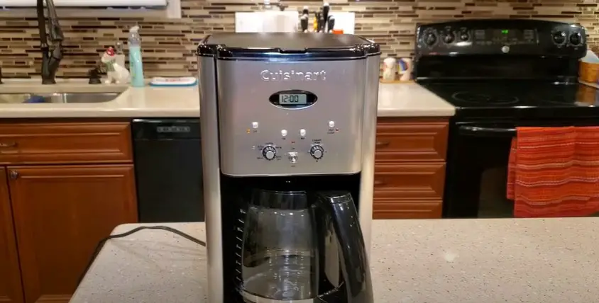 How to Set the Clock on a Cuisinart Coffee Maker