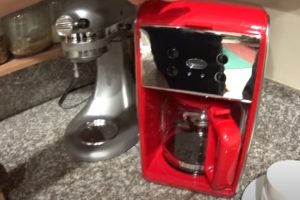 How to Set Time on Bella Coffee Maker