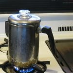 How to Use Old Fashioned Coffee Maker