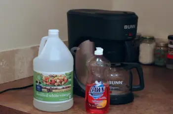 How to Clean my Bunn Coffee Maker with Vinegar?
