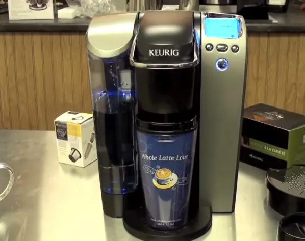 How to Drain a Keurig B70 Coffee Maker?